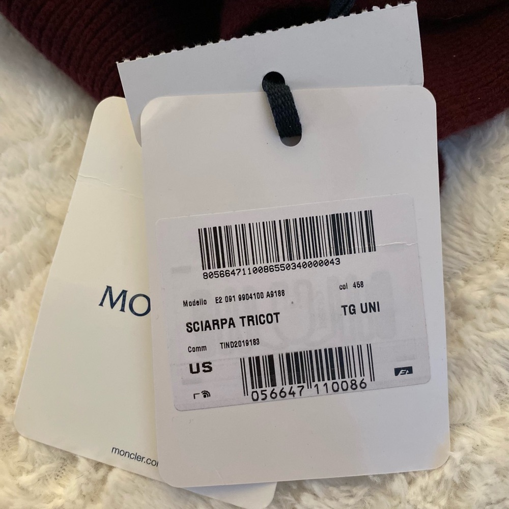 Moncler Double Logo patch wool blend scarf - Picture 3 of 5